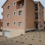Appartamento Olivera-trogir By Guide Traù
