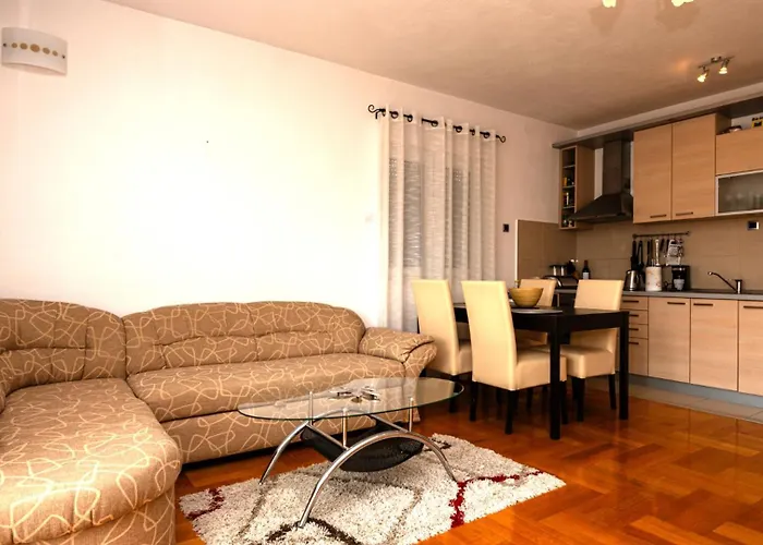 Olivera-trogir By Guide * Trogir