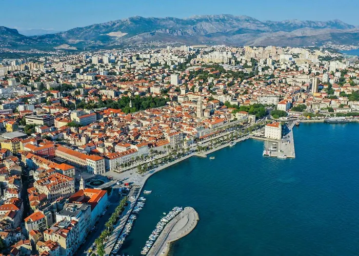 Olivera-trogir By Guide Apartamento Trogir