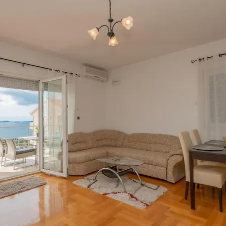 Olivera-trogir By Guide Trogir