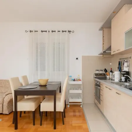 Olivera-trogir By Guide * Trogir