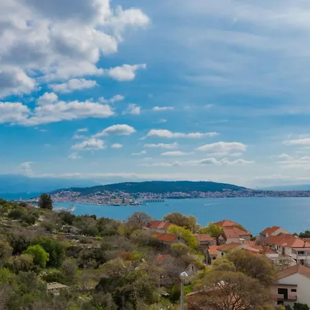 Apartment Olivera-trogir By Guide Trogir