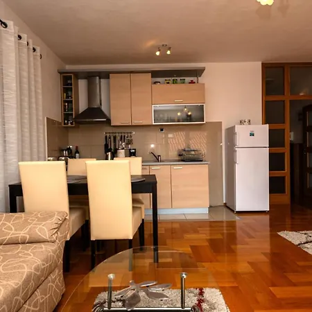 Olivera-trogir By Guide Appartement