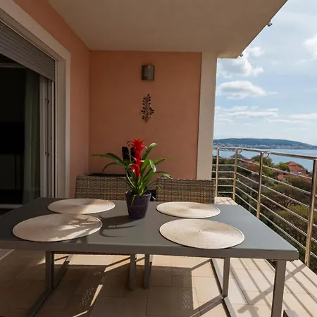 Appartement Olivera-trogir By Guide Trogir